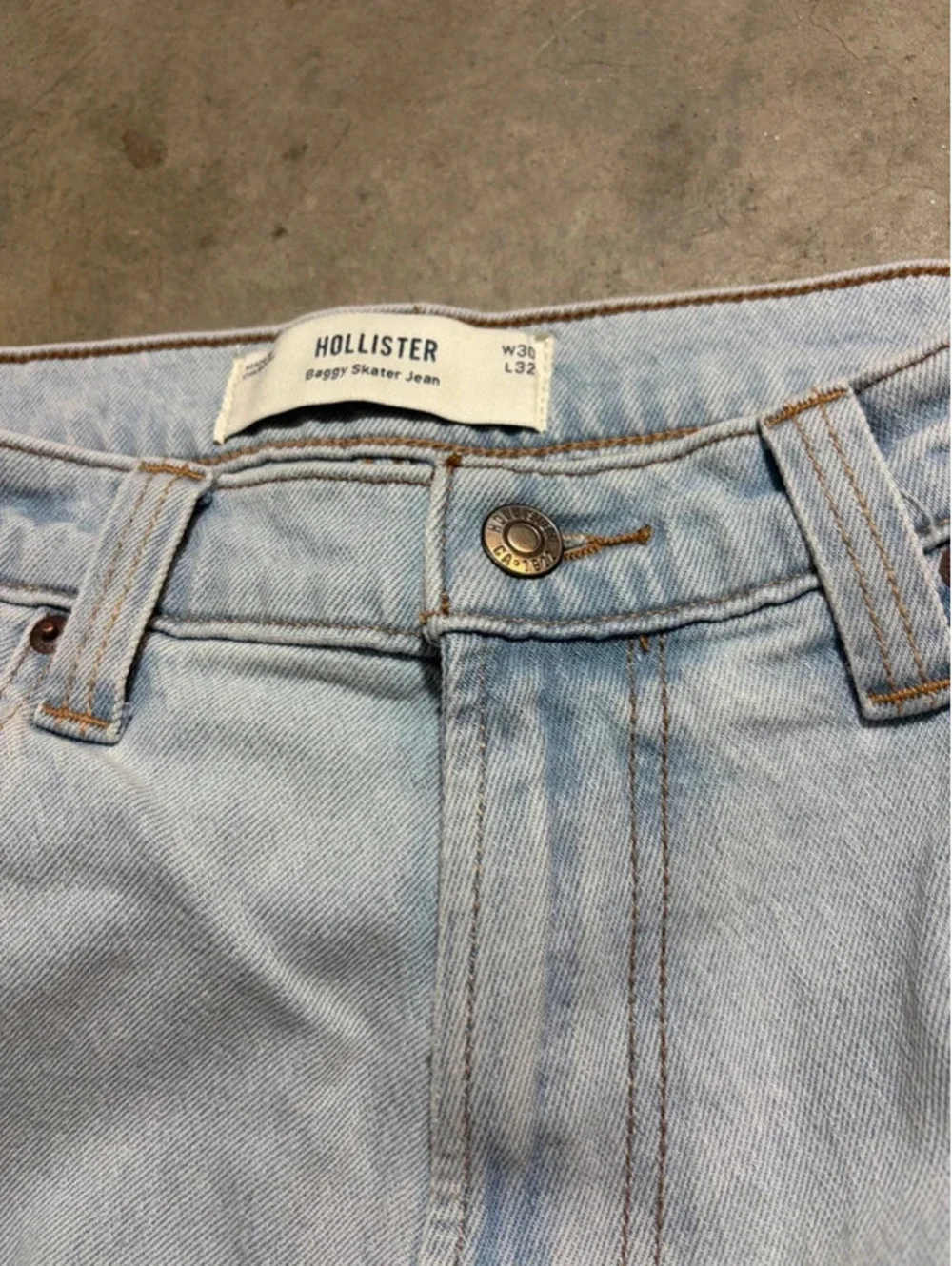 Y2K inspired Hollister light blue wash baggy skater jean